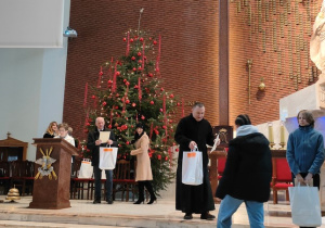 Rozstrzygnięcie III powiatowego konkursu 'Aniołek - Bożonarodzeniowa ozdoba'
