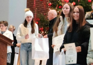Rozstrzygnięcie III powiatowego konkursu 'Aniołek - Bożonarodzeniowa ozdoba'