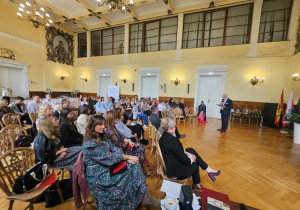 Przedstawiciele szkoły podczas konferencji oświatowej pt. "Technologia jest dla ludzi, a nie ludzie dla technologii"