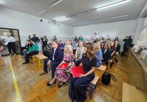 Uroczysta akademia z okazji Dnia Edukacji Narodowej w JEDYNCE