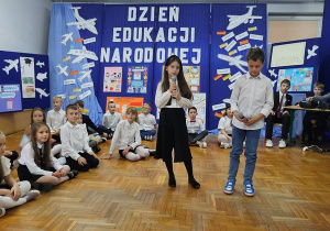 Uroczysta akademia z okazji Dnia Edukacji Narodowej w JEDYNCE