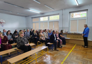 Uroczysta akademia z okazji Dnia Edukacji Narodowej w JEDYNCE