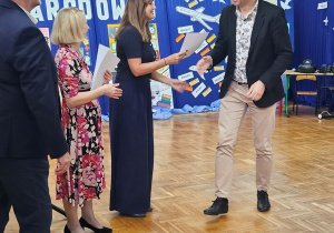 Uroczysta akademia z okazji Dnia Edukacji Narodowej w JEDYNCE