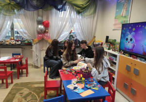 Noc Bibliotek i wolontariusze Jedynki
