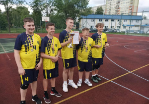 Uczniowie JEDYNKI - mistrzowie woj. łódzkiego w koszykówce 3x3