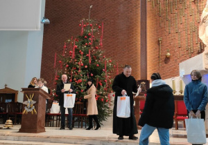 Rozstrzygnięcie III powiatowego konkursu 'Aniołek - Bożonarodzeniowa ozdoba'