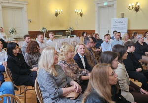 Przedstawiciele szkoły podczas konferencji oświatowej pt. "Technologia jest dla ludzi, a nie ludzie dla technologii"