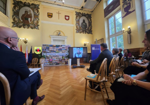 Przedstawiciele szkoły podczas konferencji oświatowej pt. "Technologia jest dla ludzi, a nie ludzie dla technologii"