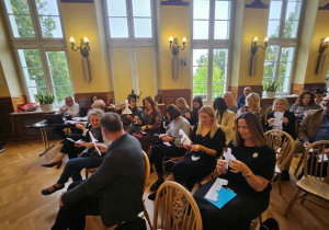 Przedstawiciele szkoły podczas konferencji oświatowej pt. "Technologia jest dla ludzi, a nie ludzie dla technologii"