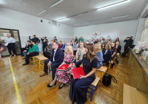 Uroczysta akademia z okazji Dnia Edukacji Narodowej w JEDYNCE
