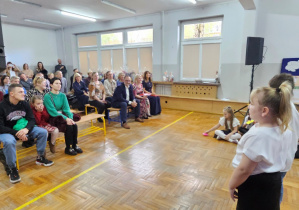 Uroczysta akademia z okazji Dnia Edukacji Narodowej w JEDYNCE