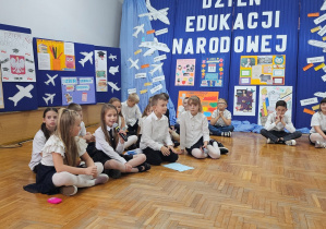 Uroczysta akademia z okazji Dnia Edukacji Narodowej w JEDYNCE