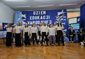 Uroczysta akademia z okazji Dnia Edukacji Narodowej w JEDYNCE