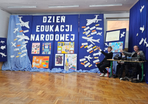Uroczysta akademia z okazji Dnia Edukacji Narodowej w JEDYNCE