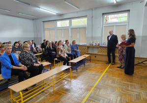 Uroczysta akademia z okazji Dnia Edukacji Narodowej w JEDYNCE