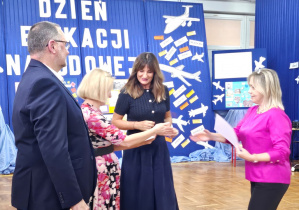 Uroczysta akademia z okazji Dnia Edukacji Narodowej w JEDYNCE